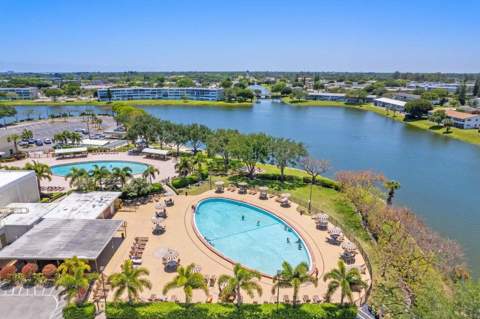 118 Sheffield, West Palm Beach FL - photo 10 of 18