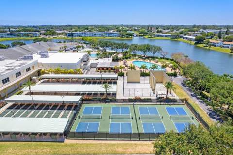 118 Sheffield, West Palm Beach FL - photo 12 of 18