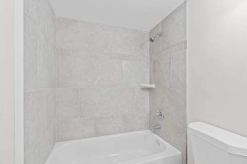 118 Sheffield, West Palm Beach FL - photo 6 of 18