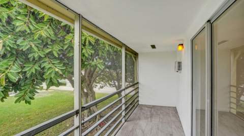 118 Sheffield, West Palm Beach FL - photo 8 of 18