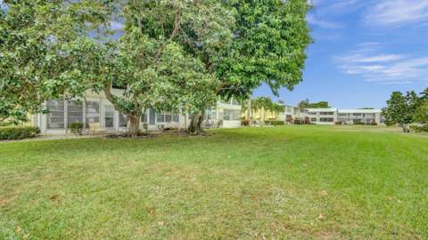 118 Sheffield, West Palm Beach FL - photo 13 of 18