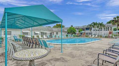 118 Sheffield, West Palm Beach FL - photo 11 of 18