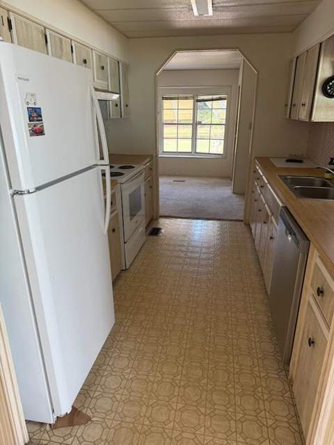 4 E East Caribbean, Port St. Lucie FL - photo 13 of 27