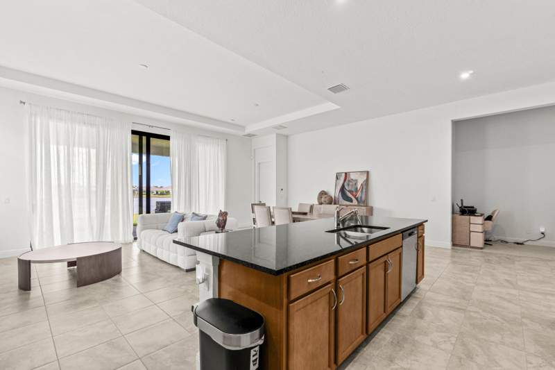3 bedroom Single Family Residence at 11356 SW Pietra Way, Verano South Pud 1 - Pod E - Plat No. 2, Port St. Lucie — photo 5