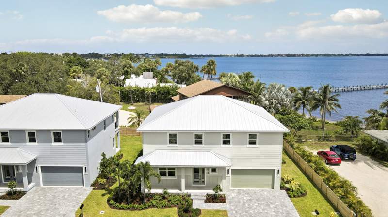 4 bedroom Single Family Residence at 1013 NE Orange Avenue, Dreyer Haven Minor Plat, Jensen Beach — photo 4