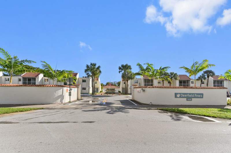 2 bedroom Condominium at 1428 SE 4th Avenue #215, Deerfield Pines, Deerfield Beach — photo 2