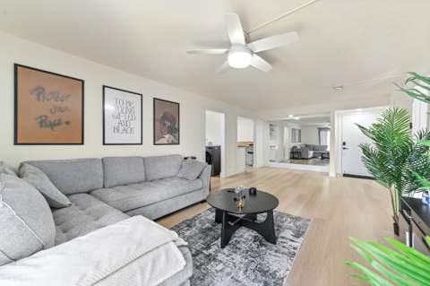 1428 SE 4th Avenue #215, Deerfield Beach FL - photo 9 of 29