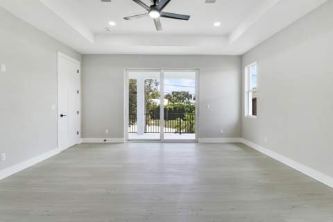 1023 NE Orange Avenue, Jensen Beach FL - photo 17 of 67