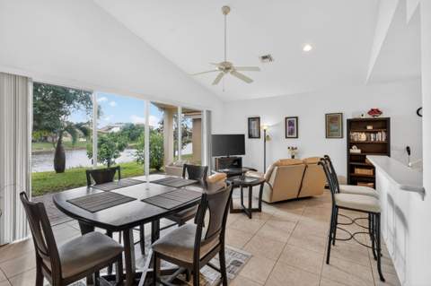 2205 SW Newport Isles Boulevard, Port St. Lucie FL - photo 14 of 93