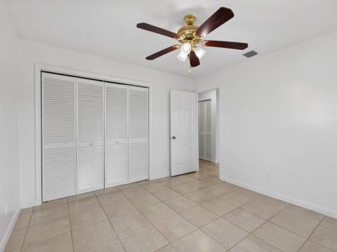 2548 Ida Way, West Palm Beach FL - photo 20 of 34