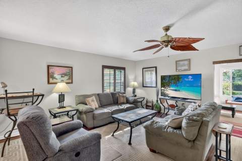 111 Camino Del Rio, Port St. Lucie FL - photo 17 of 42