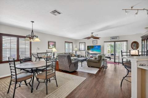 111 Camino Del Rio, Port St. Lucie FL - photo 12 of 42