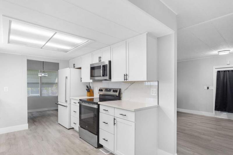 2 bedroom Mobile Home at 3008 Bimini Bay, Jamaica Bay Mobile Home Co Op, Boynton Beach — photo 3
