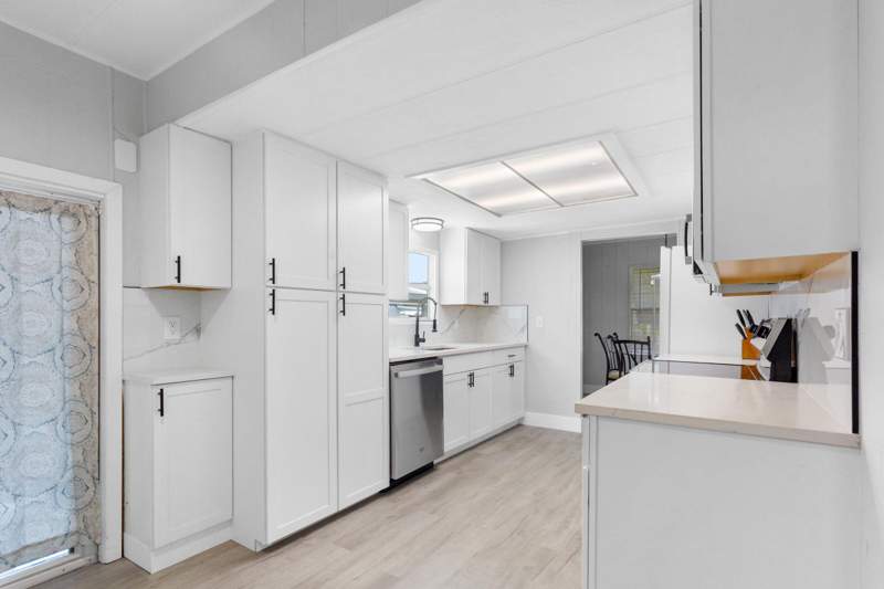 2 bedroom Mobile Home at 3008 Bimini Bay, Jamaica Bay Mobile Home Co Op, Boynton Beach — photo 4