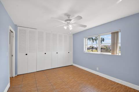 2667 Dudley Drive #B, West Palm Beach FL - photo 20 of 57