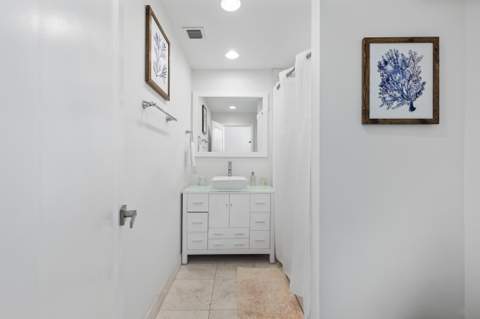 100 Neptune Drive, Hypoluxo FL - photo 15 of 26