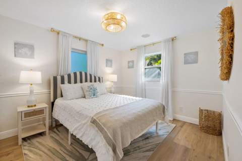 100 Neptune Drive, Hypoluxo FL - photo 13 of 26