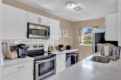 14050 Nesting Way #B, Delray Beach FL - photo 11 of 18