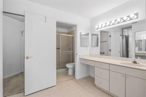 3233 Perimeter Drive #2511, Greenacres FL - photo 12 of 39