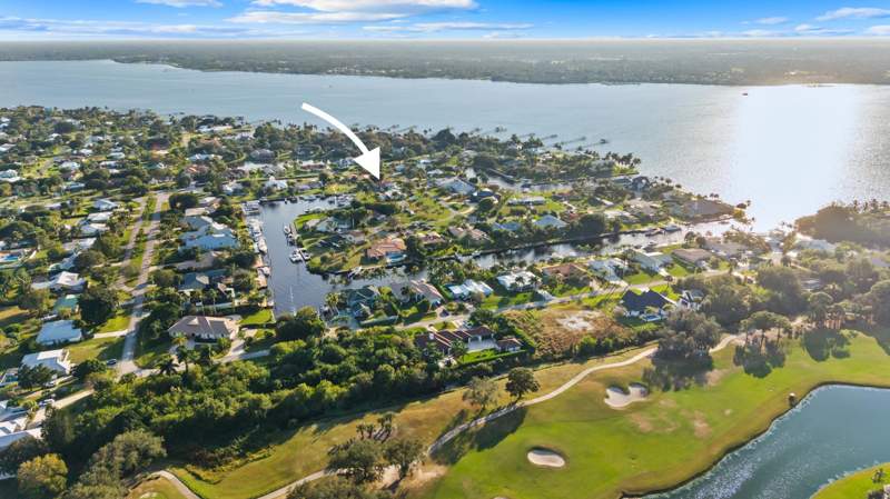 4 bedroom Single Family Residence at 2807 NW St Lucie Lane, Beau Rivage, Stuart — photo 4