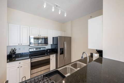 651 Okeechobee Boulevard #1107, West Palm Beach FL - photo 10 of 24