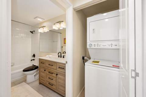 651 Okeechobee Boulevard #1107, West Palm Beach FL - photo 13 of 24