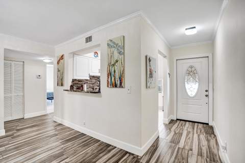 140 Lake Meryl Drive #140, West Palm Beach FL - photo 19 of 64
