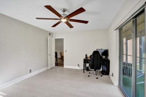 140 Lake Meryl Drive #140, West Palm Beach FL - photo 21 of 64
