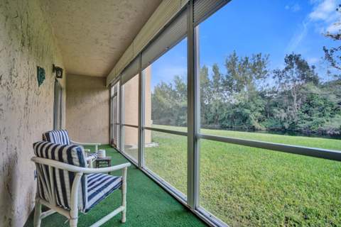 140 Lake Meryl Drive #140, West Palm Beach FL - photo 6 of 64
