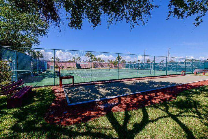 1 bedroom Condominium at 1200 Colonnades Drive #202, COLONNADES CONDOMINIUM NO 4, Fort Pierce — photo 5