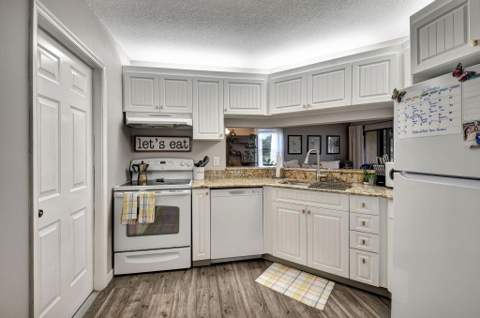 22 Via De Casas Sur #101, Boynton Beach FL - photo 12 of 38