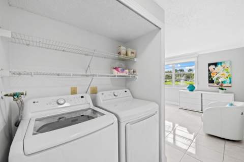 170 SE 5th Avenue #103, Dania Beach FL - photo 6 of 13