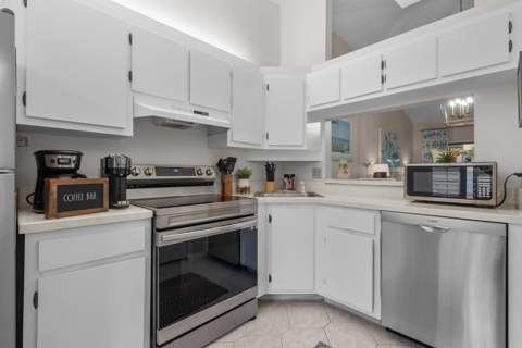 1544 SW Silver Pine Way #104f, Palm City FL - photo 8 of 20