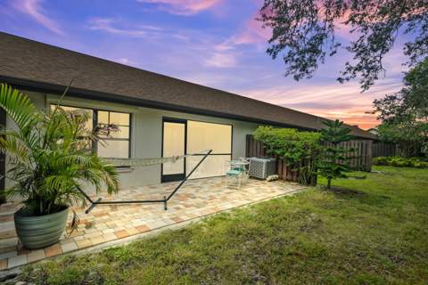1544 SW Silver Pine Way #104f, Palm City FL - photo 19 of 20