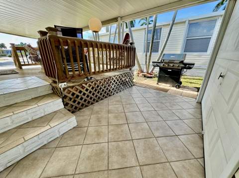 231 NW 53rd Court, Deerfield Beach FL - photo 6 of 70