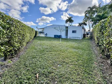 231 NW 53rd Court, Deerfield Beach FL - photo 11 of 70
