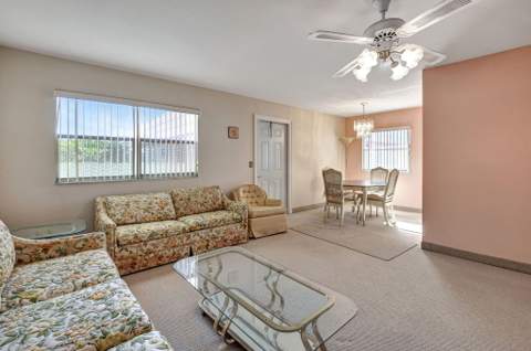325 Saxony G, Delray Beach FL - photo 9 of 58