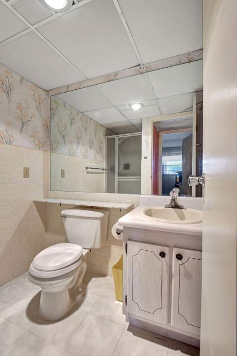 325 Saxony G, Delray Beach FL - photo 19 of 58