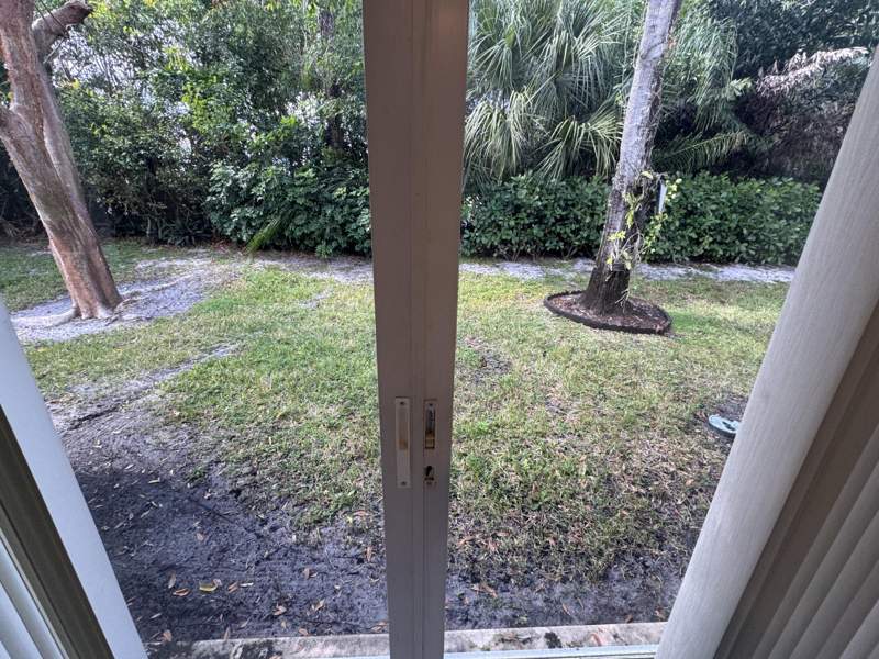2 bedroom Villa at 1665 Wood Fern Drive, Quail Run Villas, Boynton Beach — photo 4