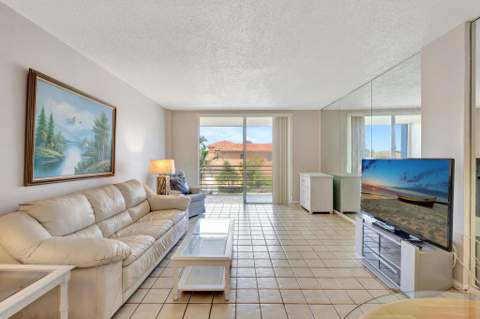 105 Paradise Harbour Boulevard #307, North Palm Beach FL - photo 6 of 29