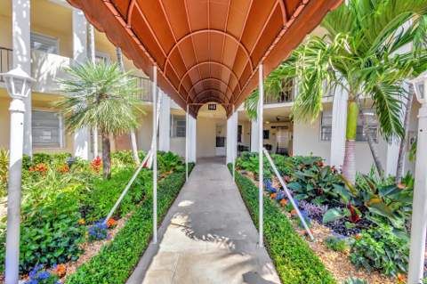 105 Paradise Harbour Boulevard #307, North Palm Beach FL - photo 18 of 29