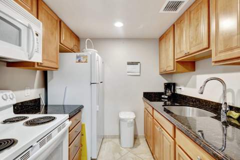 105 Paradise Harbour Boulevard #307, North Palm Beach FL - photo 20 of 29