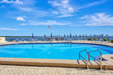 105 Paradise Harbour Boulevard #307, North Palm Beach FL - photo 24 of 29