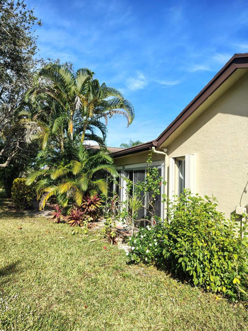 3 bedroom Villa at 125 Ramblewood Circle, Village Walk, Royal Palm Beach — photo 3