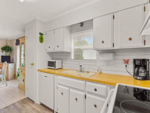 61 E Caribbean, Port St. Lucie FL - photo 21 of 48