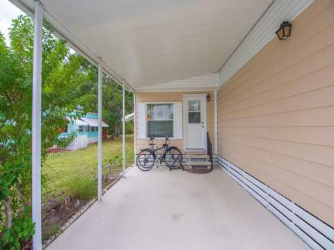 61 E Caribbean, Port St. Lucie FL - photo 8 of 48