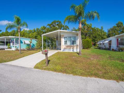 61 E Caribbean, Port St. Lucie FL - photo 11 of 48