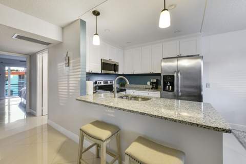 3100 Springdale Boulevard #314, Palm Springs FL - photo 7 of 27