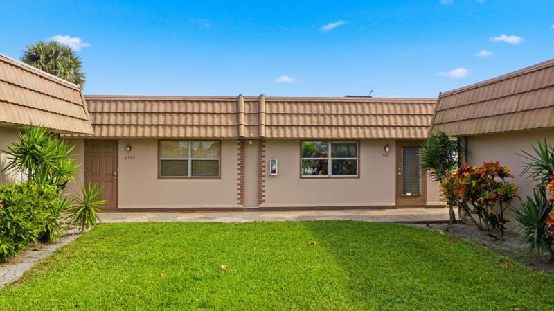 2 bedroom Villa at 341 Seville O, Kings Point, Delray Beach — photo 4