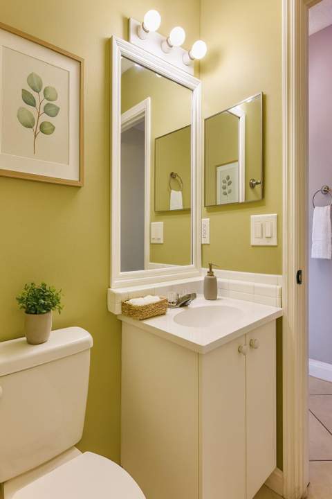 1407 SE Grapeland Avenue, Port St. Lucie FL - photo 8 of 25